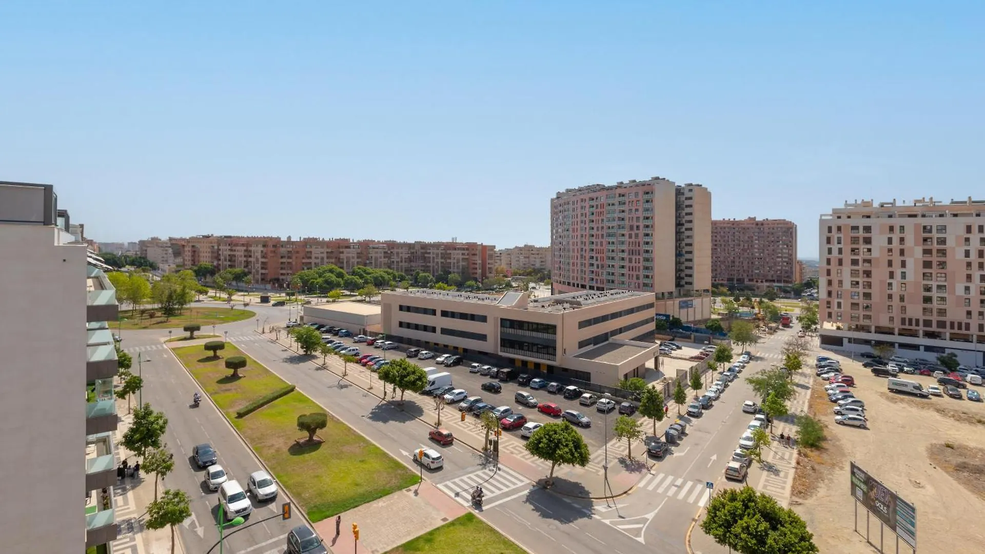 Atico Malaga Teatinos Apartment